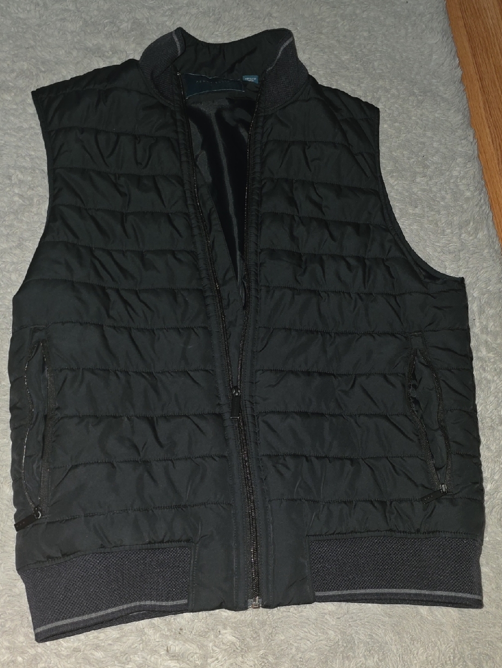 Perry Ellis Black Quilted Puffer Vest